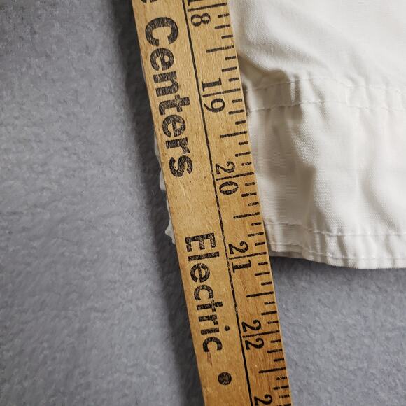 Coldwater Creek Size 12 Tie Bottom Capri Pants White Blue Paisley Design Beach - Picture 9 of 9